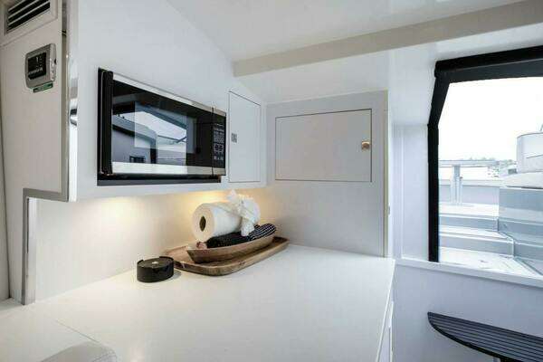 Van Dutch  Yacht For Sale