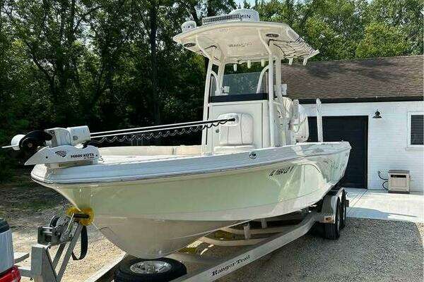 Photo of the 2022 Ranger 2360