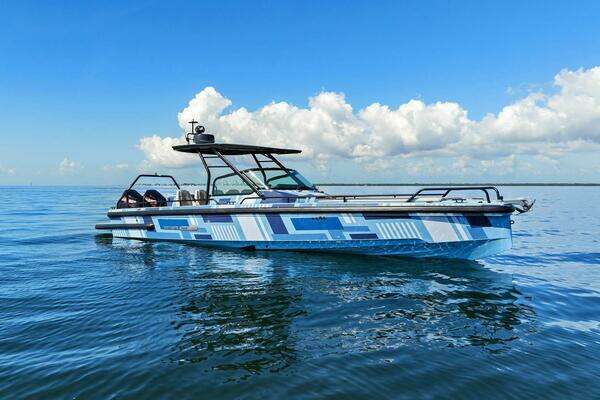 28-ft-Axopar-2022-Brabus Shadow 500 TT-Tampa Florida United States yacht for sale