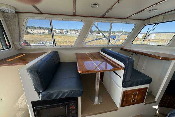 Ocean Sport  Yacht For Sale