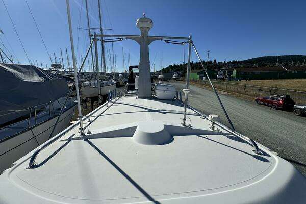 Ocean Sport  Yacht For Sale