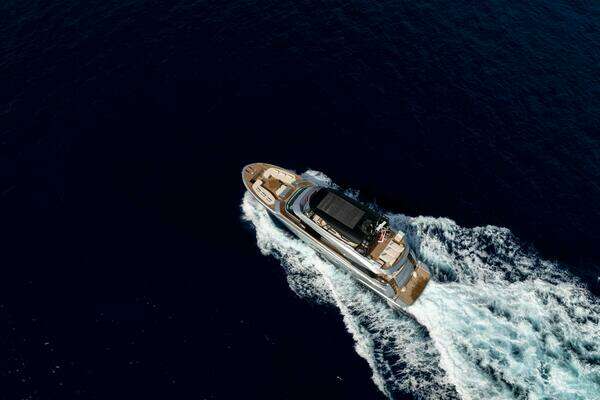 2013 Monte Carlo Yachts 86