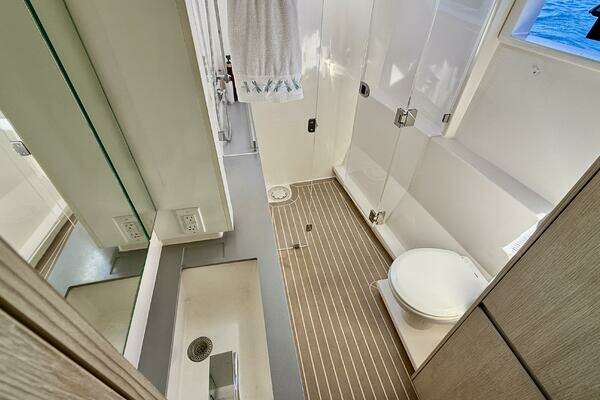 Leonard 45 Yacht For Sale