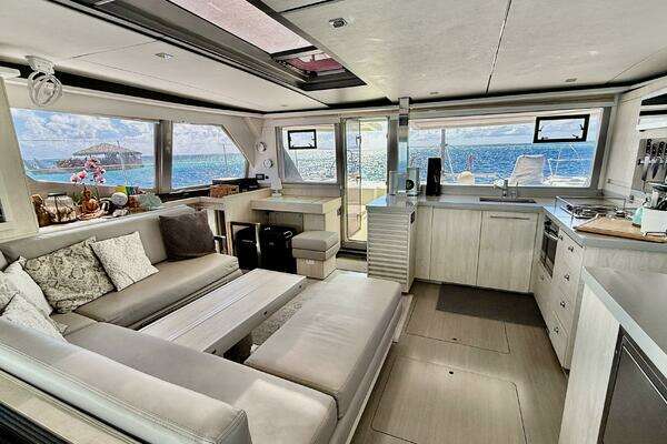 Leonard 45 Yacht For Sale