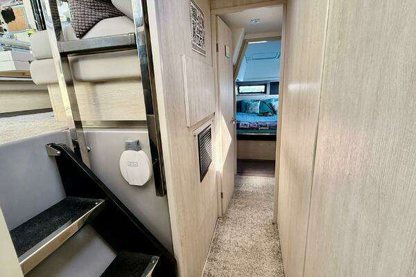 Leonard 45 Yacht For Sale