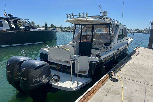 Photo of the 2017 Cutwater C-302 Sport Coupe