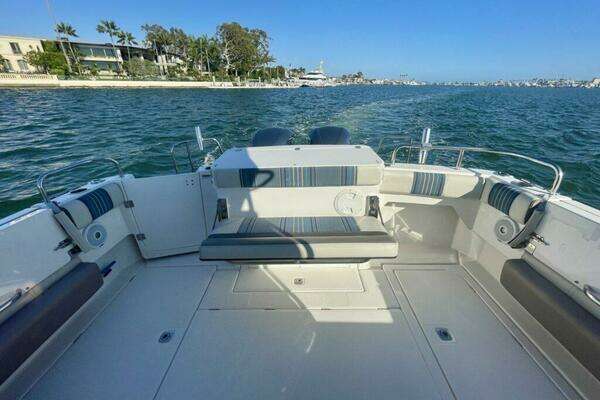 Photo of the 2017 Cutwater C-302 Sport Coupe