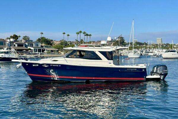 Photo of the 2017 Cutwater C-302 Sport Coupe