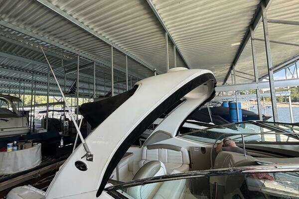 Photo of the 2008 Sea Ray 290 Sundancer