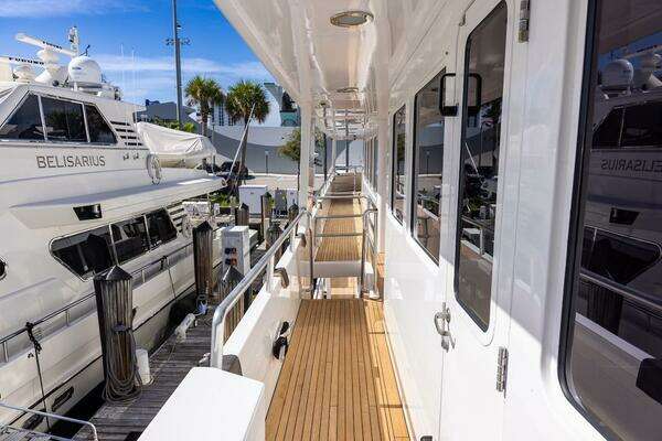 Sea Hunt BX 25 FS Yacht For Sale