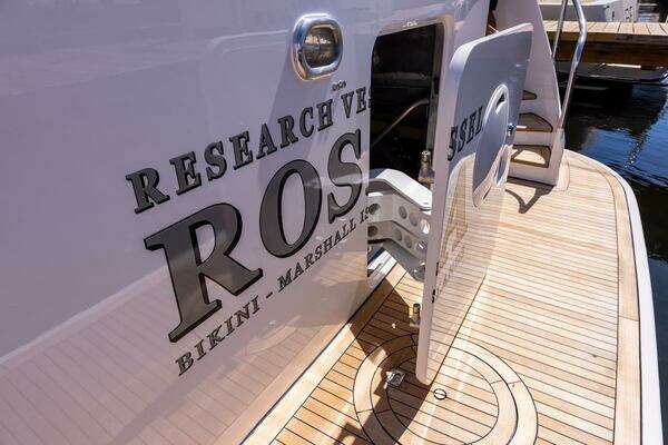 Sea Hunt BX 25 FS Yacht For Sale