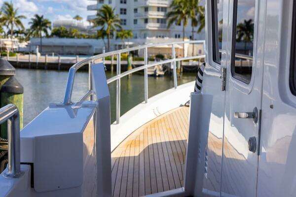 Sea Hunt BX 25 FS Yacht For Sale