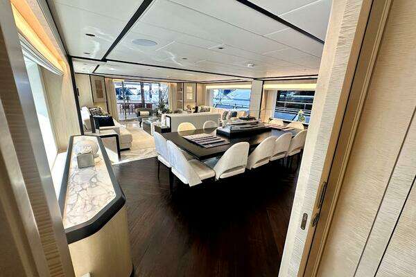 2024 Majesty Yachts 122