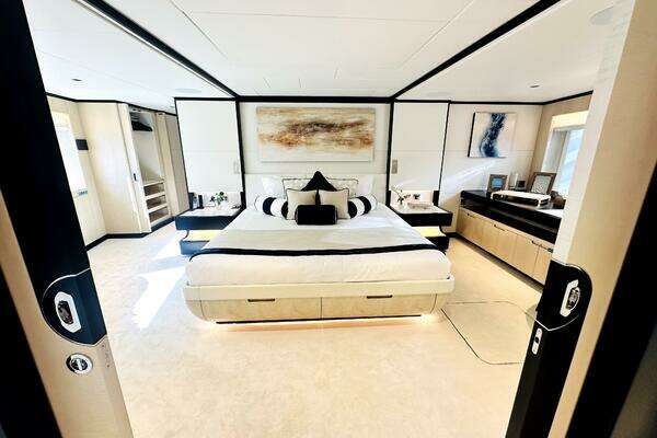 2024 Majesty Yachts 122