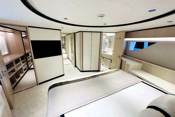 2024 Majesty Yachts 122