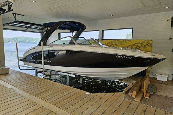 26-ft-Chaparral-2008-264 Sunesta-Port Severn Ontario Canada yacht for sale