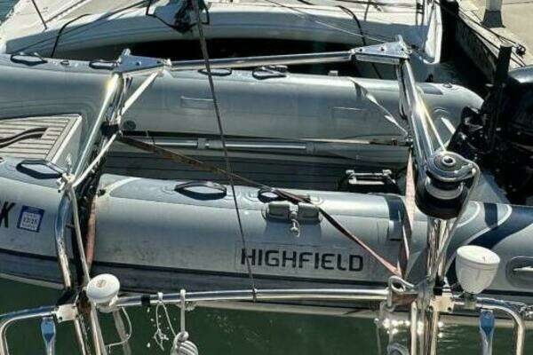 Photo of the 2005 Island Packet 485 "Sweet Dream"