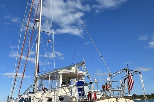 Sweet Dream 51ft Island Packet Yacht For Sale