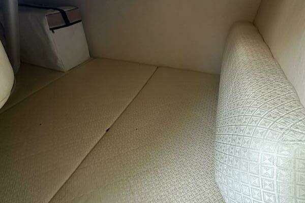 Photo of the 2004 Sea Ray 