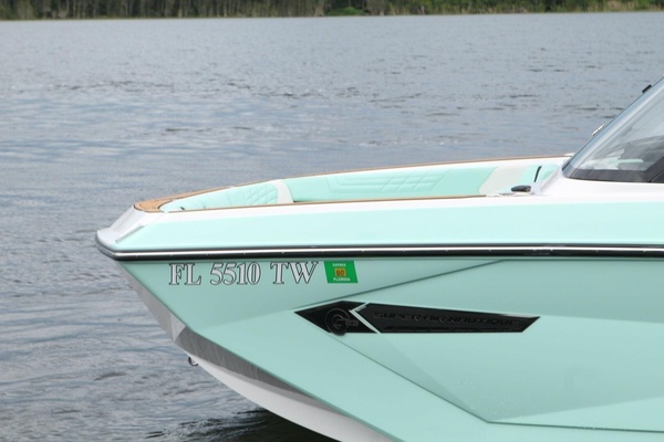23ft Nautique Yacht For Sale