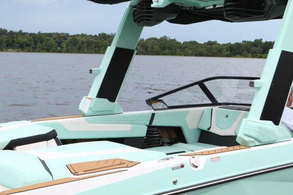 23ft Nautique Yacht For Sale