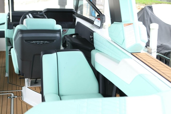 23ft Nautique Yacht For Sale