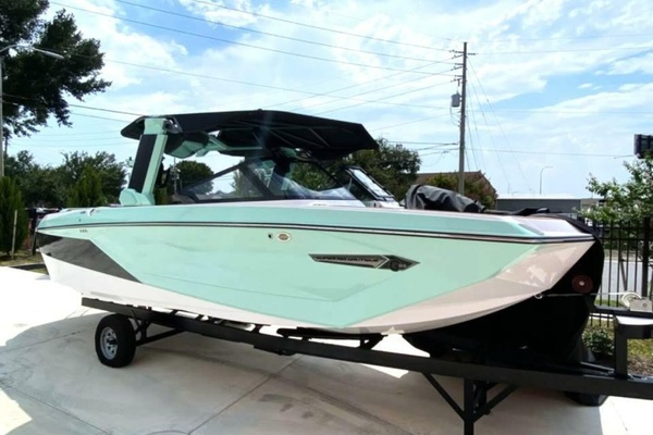 23ft Nautique Yacht For Sale