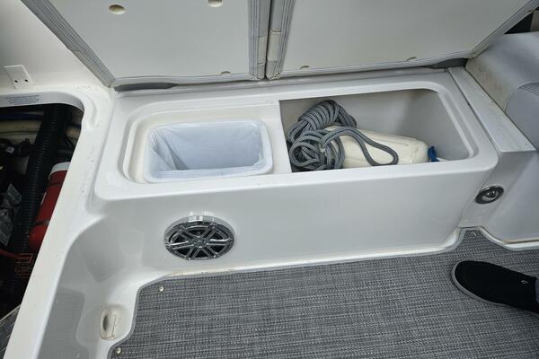 27ft Formula Yacht For Sale