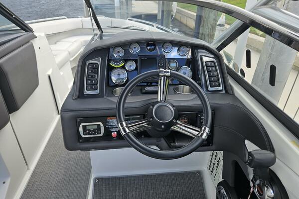 27ft Formula Yacht For Sale