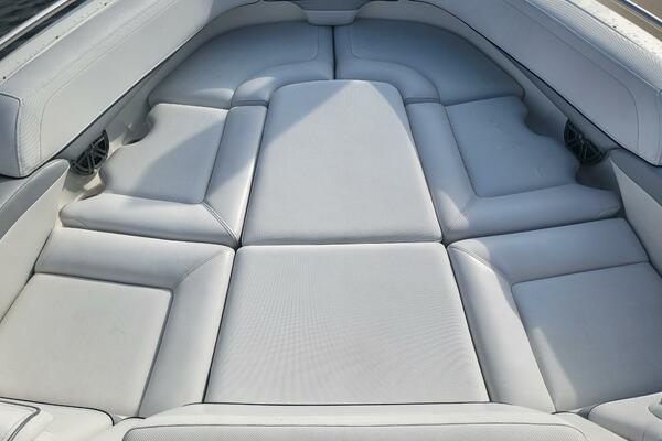 27ft Formula Yacht For Sale