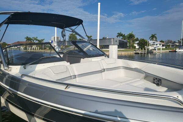 27ft Formula Yacht For Sale