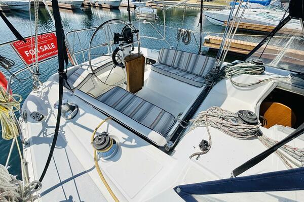 ORION 37ft Hunter Yacht For Sale