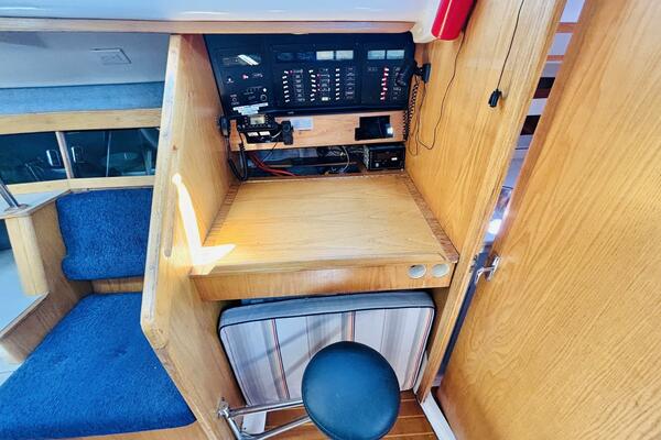 ORION 37ft Hunter Yacht For Sale