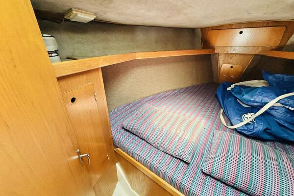 ORION 37ft Hunter Yacht For Sale