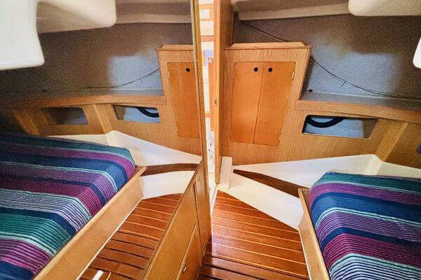 ORION 37ft Hunter Yacht For Sale