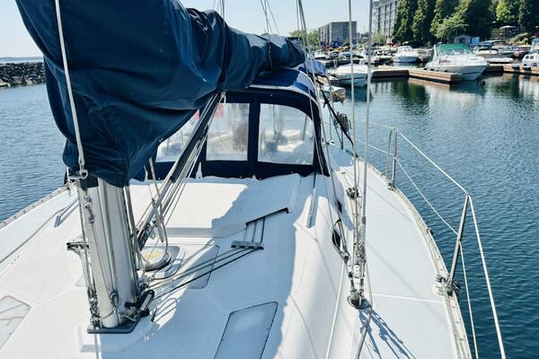 ORION 37ft Hunter Yacht For Sale