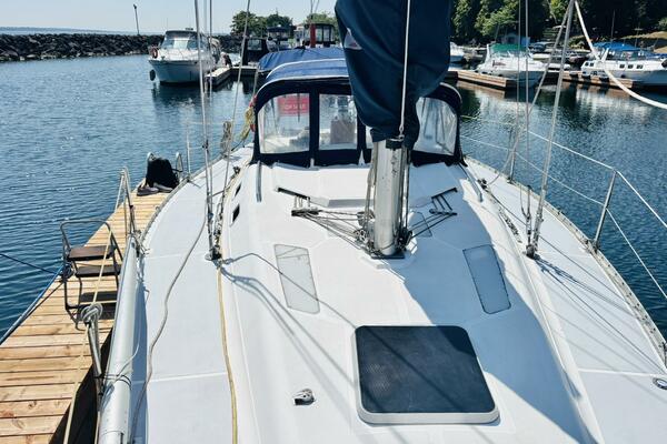ORION 37ft Hunter Yacht For Sale