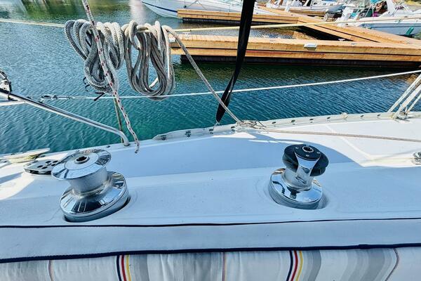 ORION 37ft Hunter Yacht For Sale