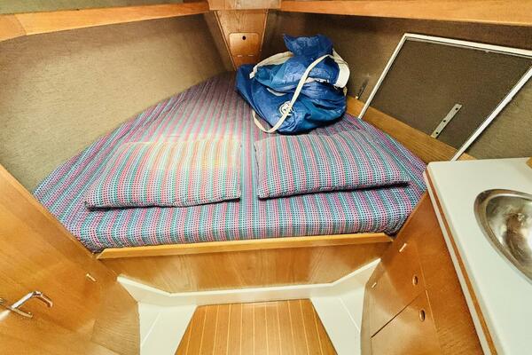 ORION 37ft Hunter Yacht For Sale