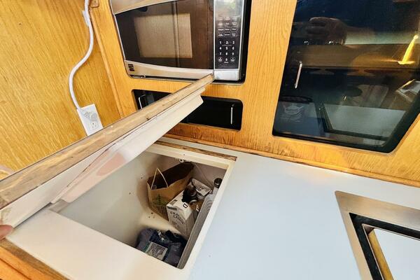 ORION 37ft Hunter Yacht For Sale