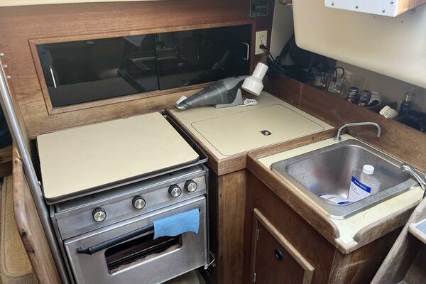 34ft C amp C Yacht For Sale 34ft C amp C Yacht For Sale