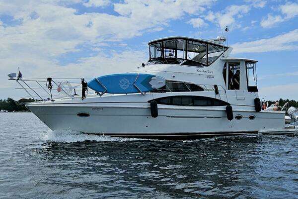 44-ft-Carver-2004-444 CPMY-Port Severn Ontario Canada yacht for sale