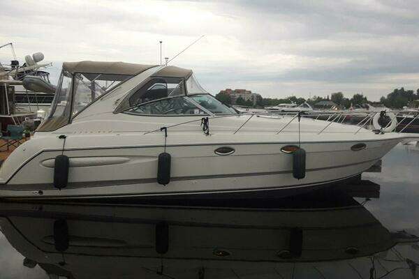 33-ft-Maxum-1999-3300 SCR- Innisfil Ontario Canada  yacht for sale