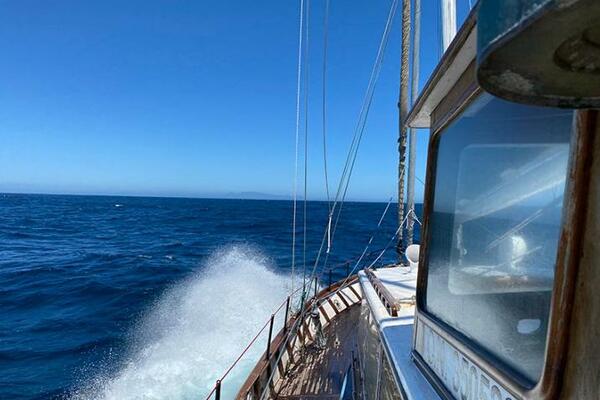 The Impossible Machine 66ft Custom Yacht For Sale