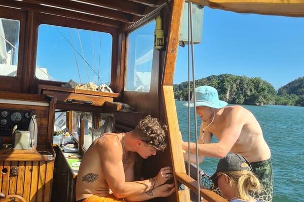 The Impossible Machine 66ft Custom Yacht For Sale