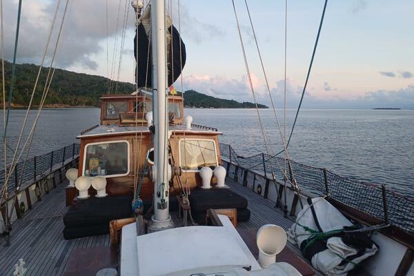 The Impossible Machine 66ft Custom Yacht For Sale