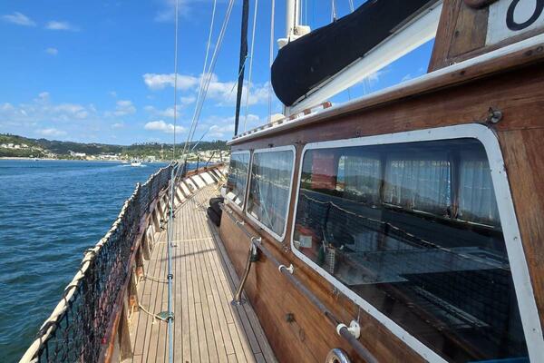 The Impossible Machine 66ft Custom Yacht For Sale