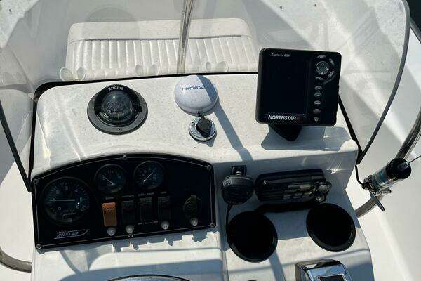 Photo of the 2004 Boston Whaler 