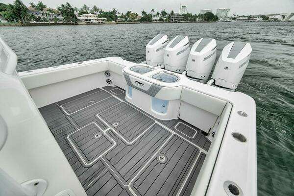 Photo of the 2024 Invincible 43 Open "Looney Tune"