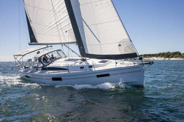 42ft Catalina Yacht For Sale